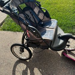 Double Stroller 