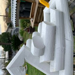Wooden Yard Swan