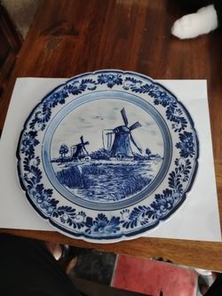 Vintage Delfts Blauw hand painted plate