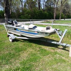 Boat 14 Ft Bass Toad L