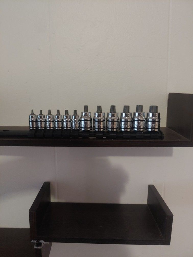 Matco Adv 3/8th Socket Set Complete Trades Welcome