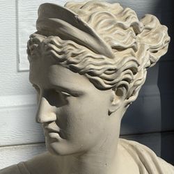 Diana Greek Goddess Bust. 