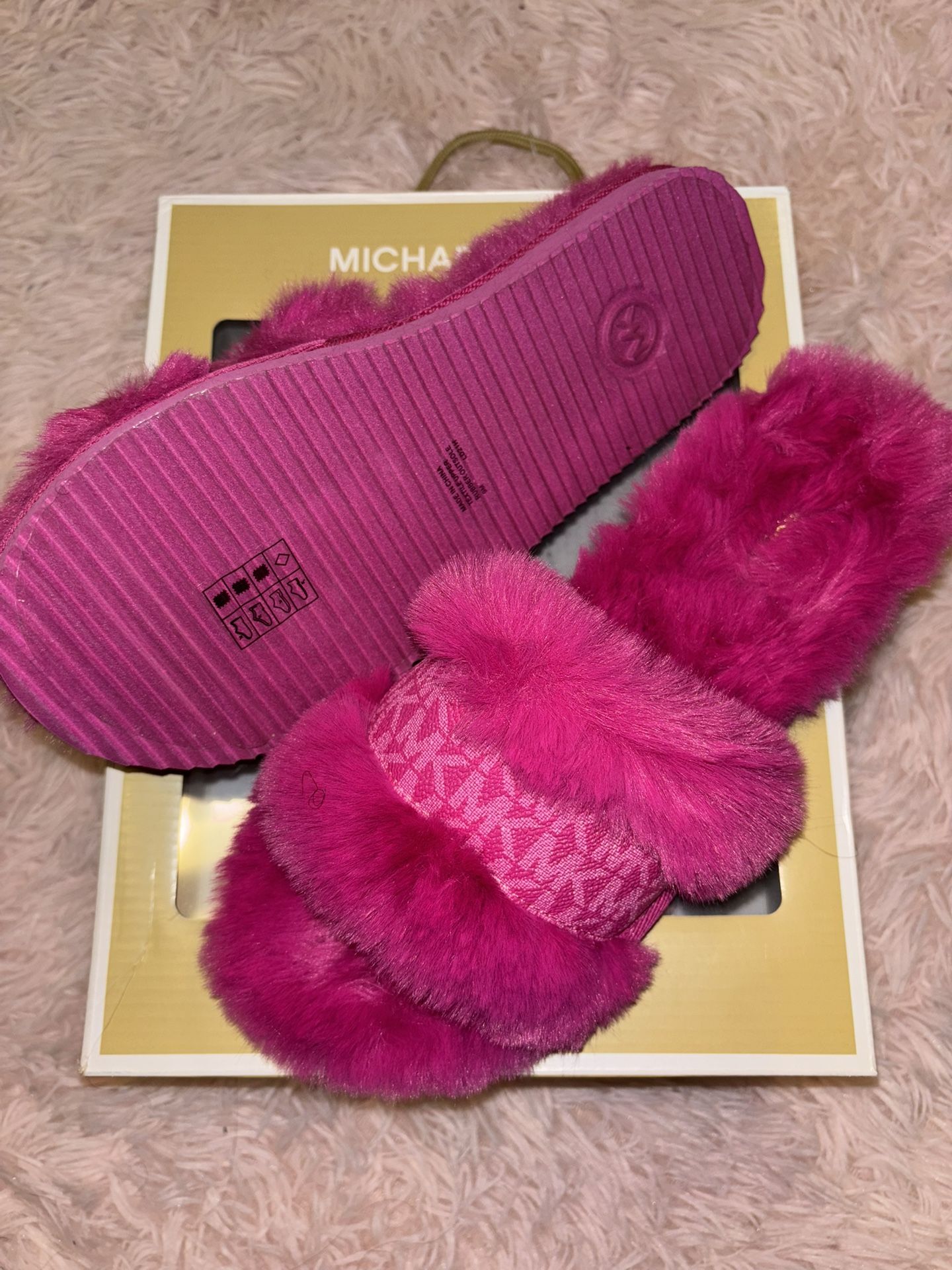 MICHAEL KORS Pink Scarlett Slipper Long Faux Fur