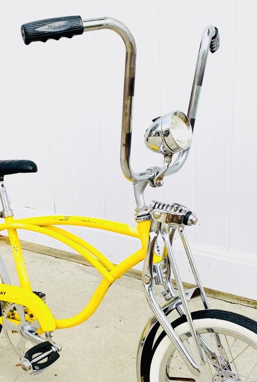 20 inch Schwinn boys bike