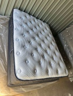 Luxury Cloud Mattress ✨ (Sealed) - FREE Delivery & COD