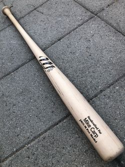 Marucci Pro Wood Baseball Bat Sz 34” Top Quality Black Ink Dot Bat Excellent Condition Have More Equipment Available