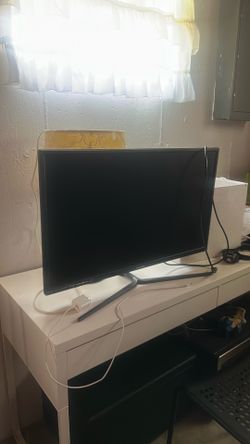 Wide Screen Monitor - Great Condition