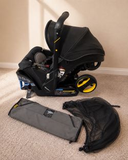 Doona+ Car Seat & Stroller in Midnight color– Complete Set
