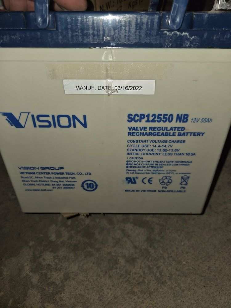 12 V Battery
