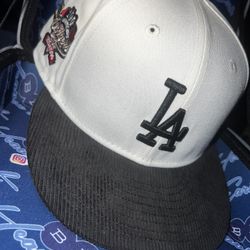 Los  Angeles FITTED HAT 