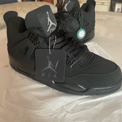 Jordan 4 Retro Black Cats 2020(Size 10Mens)