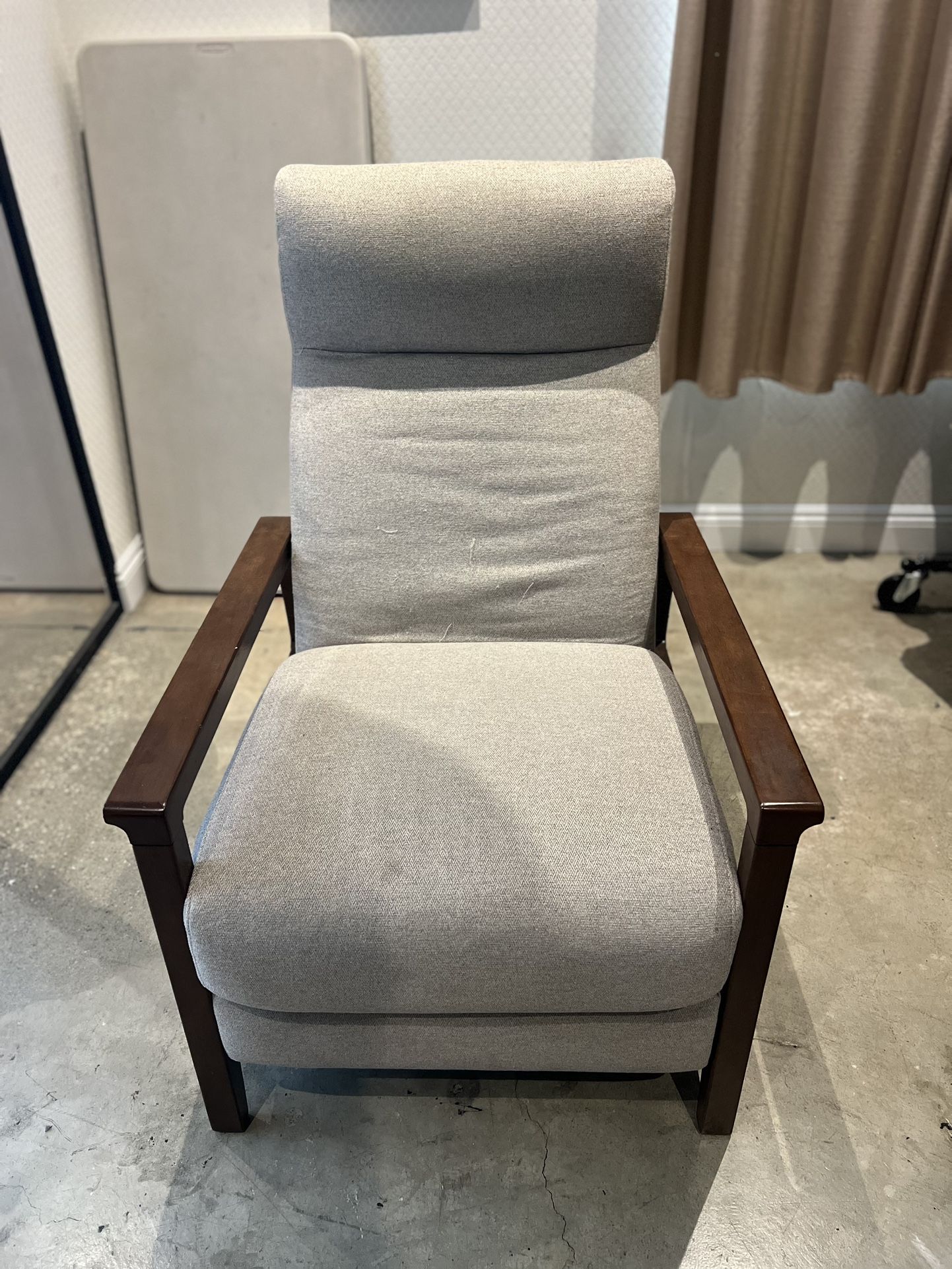 Recliner Chair