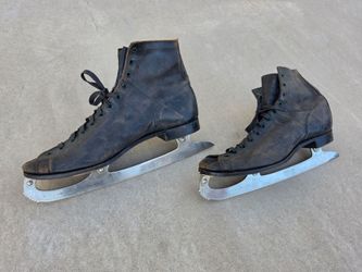 Vintage Winchester Black Shoe Ice Skates Size 8 Winter Sports