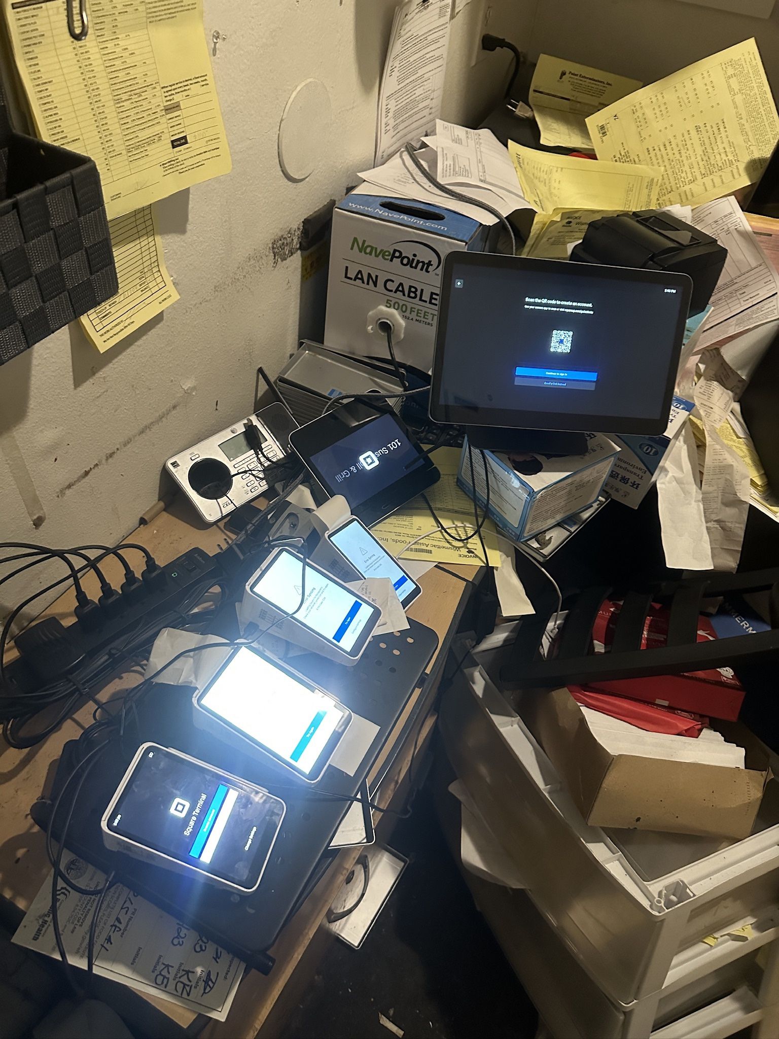 square pos machine and terminal