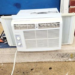 Frigidaire 5k Ac Air Window Unit 