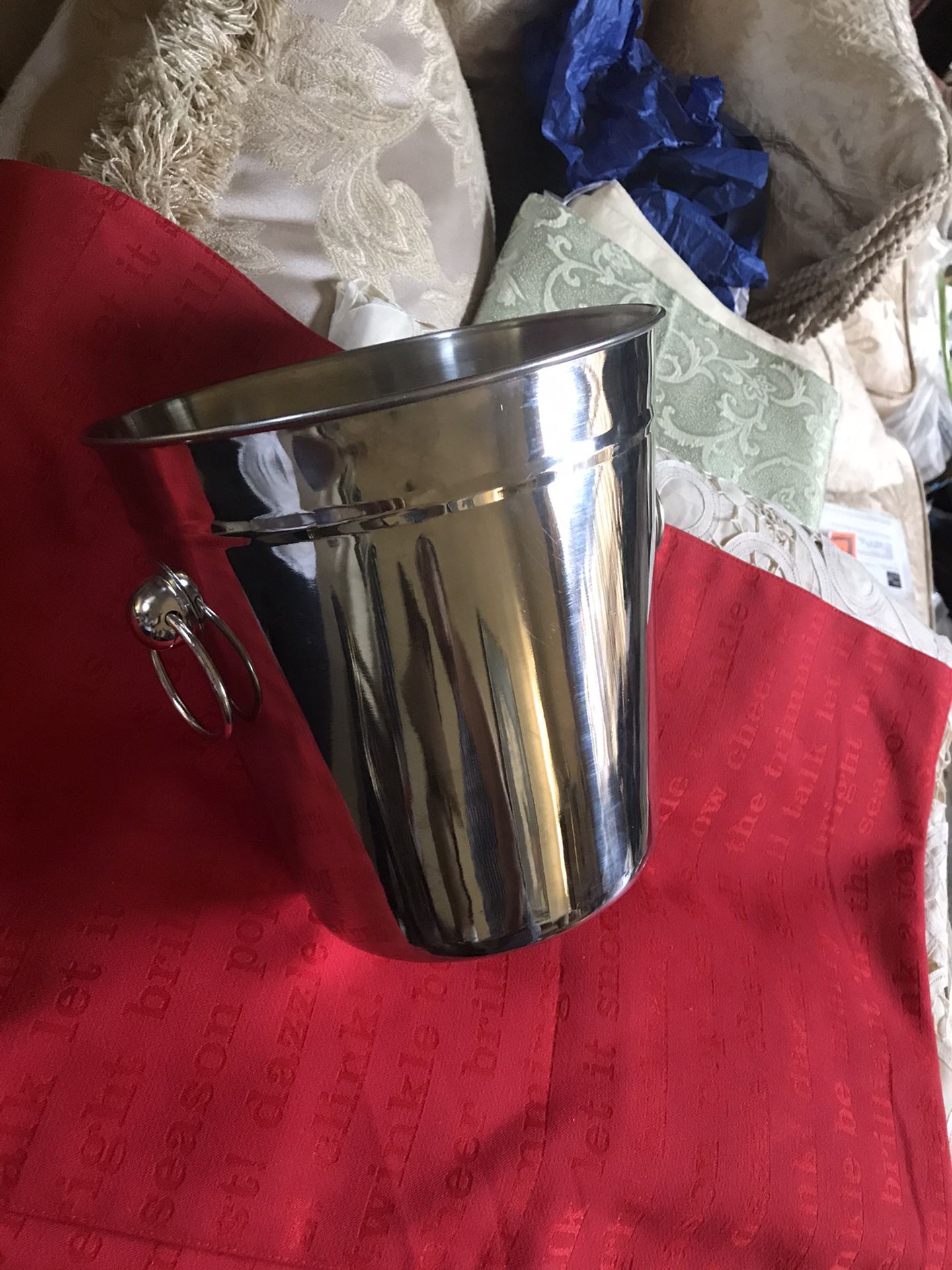 Champaigne Bucket