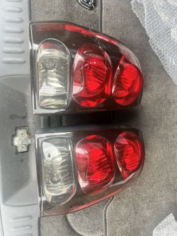 2007 Trailblazer SS taillights