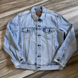 Levis Denim Trucker Jacket