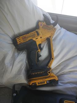 Dewalt
