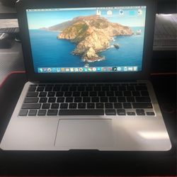 13’ 2015 Apple MacBook 