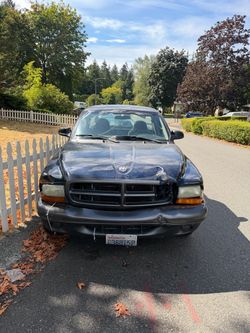 2002 Dodge Dakota Regular Cab 3.9 V6 5-Speed Manual – Runs & Drives – $2,000 OBO