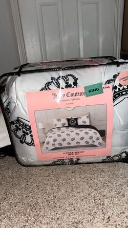 NEW Juicy Couture Velvet KING Comforter