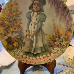 Reco Collector’s Plate  “Mary Mary”