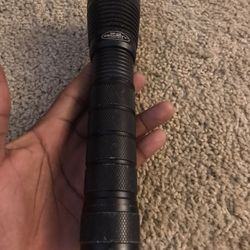 Heavy Duty Flashlight 