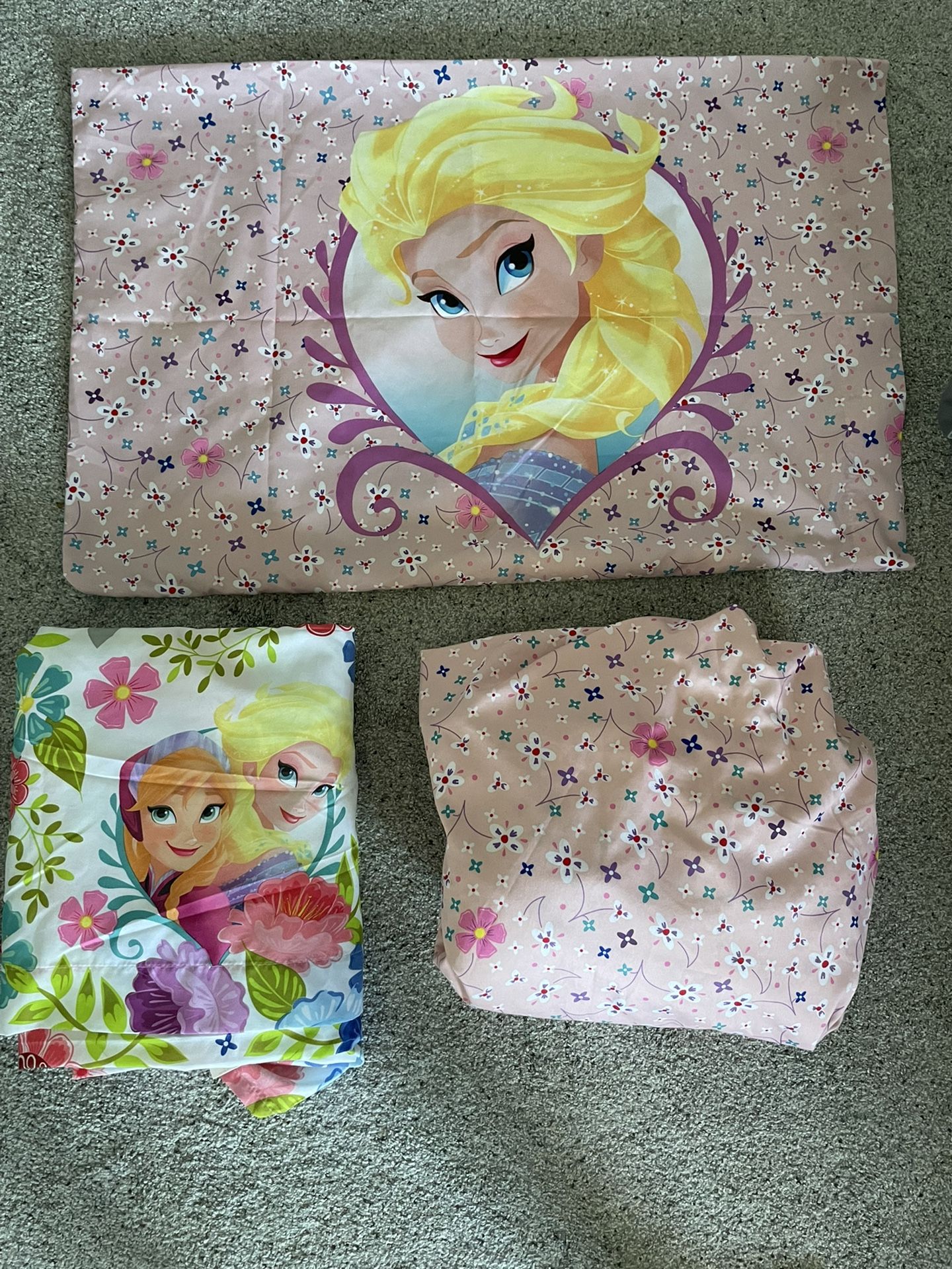 Elsa & Anna Bed Set