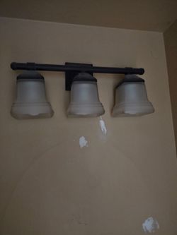 Light fixture