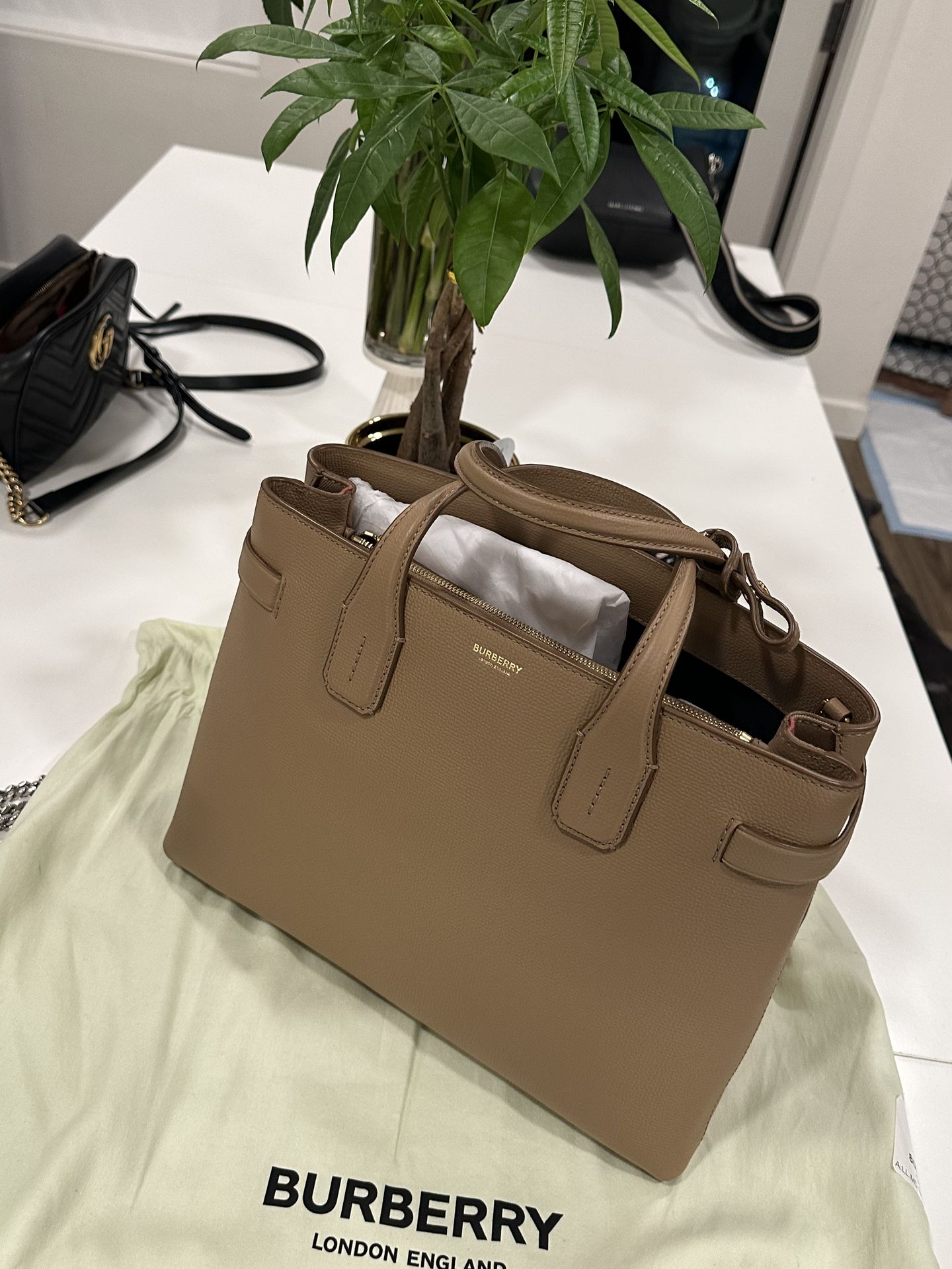 Burberry Banner Shoulder Bag Dark Sand Leather (contact info removed)