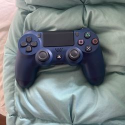 PS4 Controller