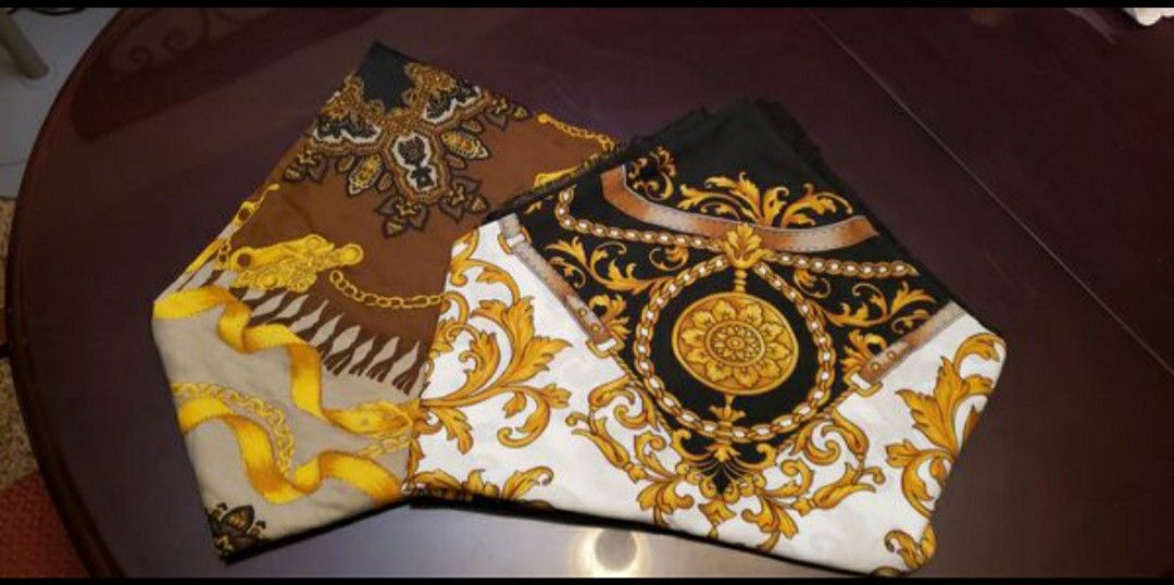 Beautiful Parisian scarves