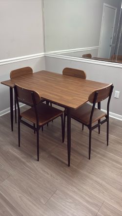 Brand new dining table set