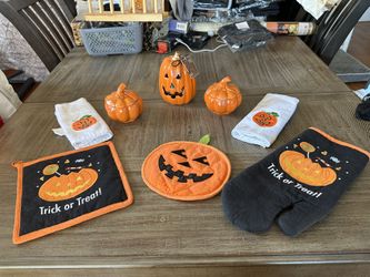 Halloween Pumpkin Kitchen Set