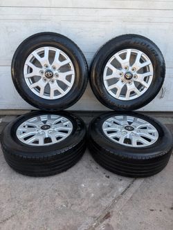 17 inch Toyota Tacoma Rims and tires