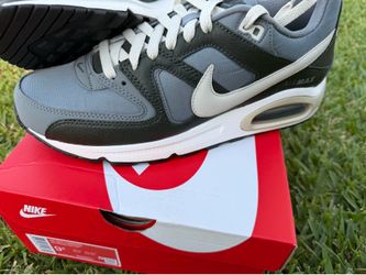 Nike Air Max Command NEW 9.5