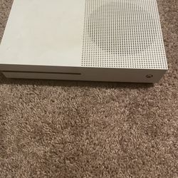 Xbox One S 2018