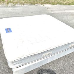 King Mattress And Box Spring 
