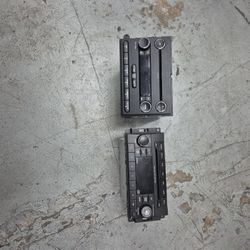 Ford  And Chrysler OEM CD Player MP3 2 For $10
