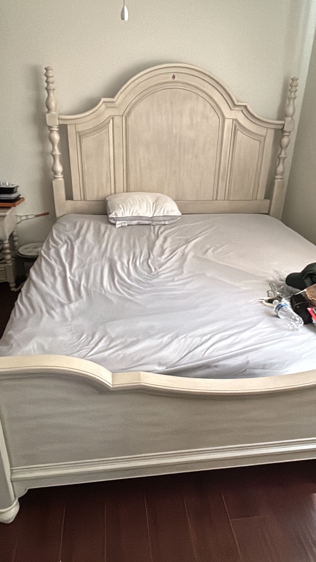 Complete Bedroom Cal King Set Solid Wood Not MDF