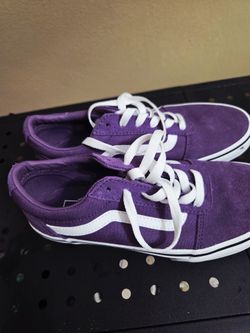Purple Vans (Size 3.5) **NEW**