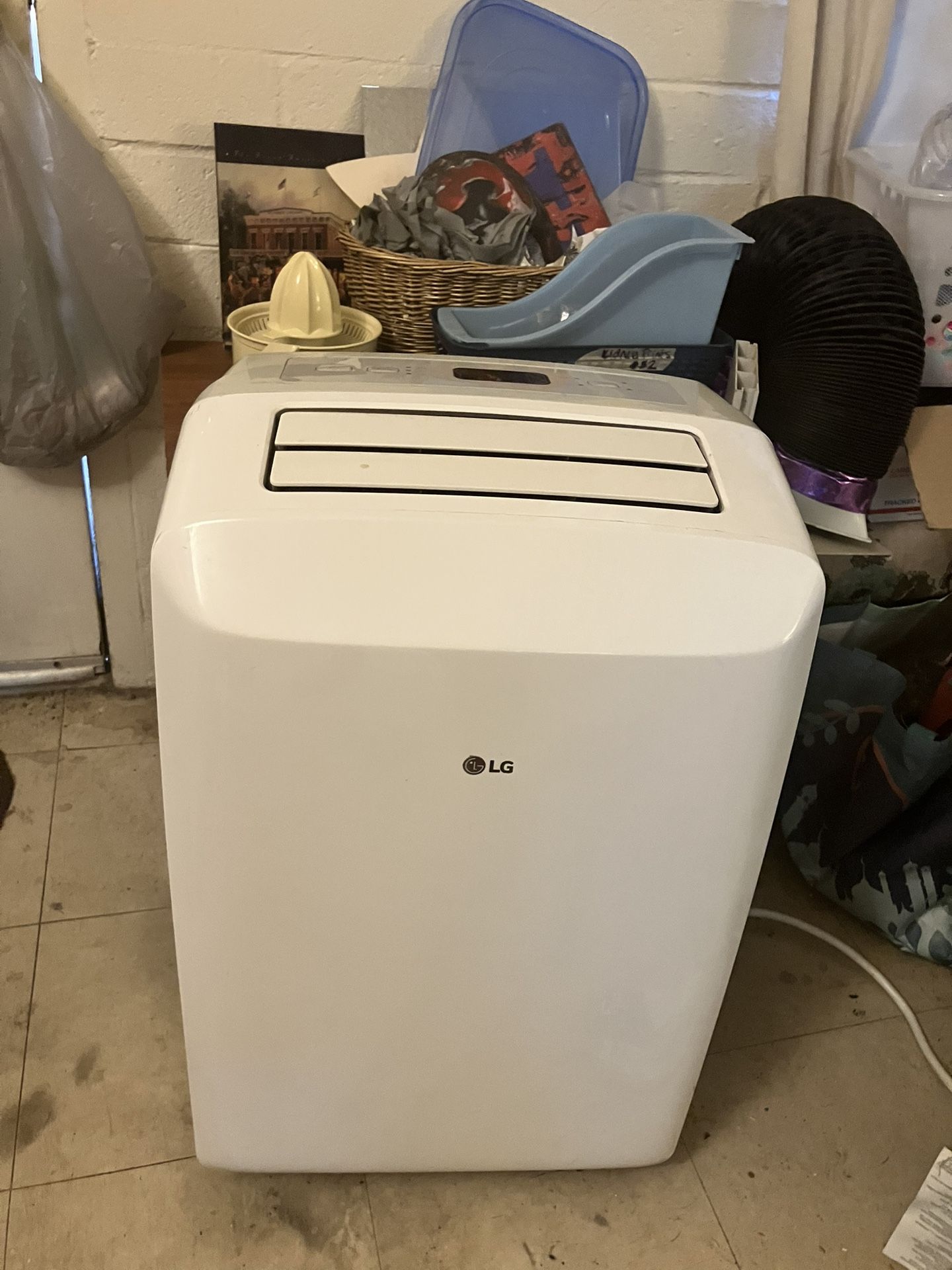 LG Air Conditioning Unit