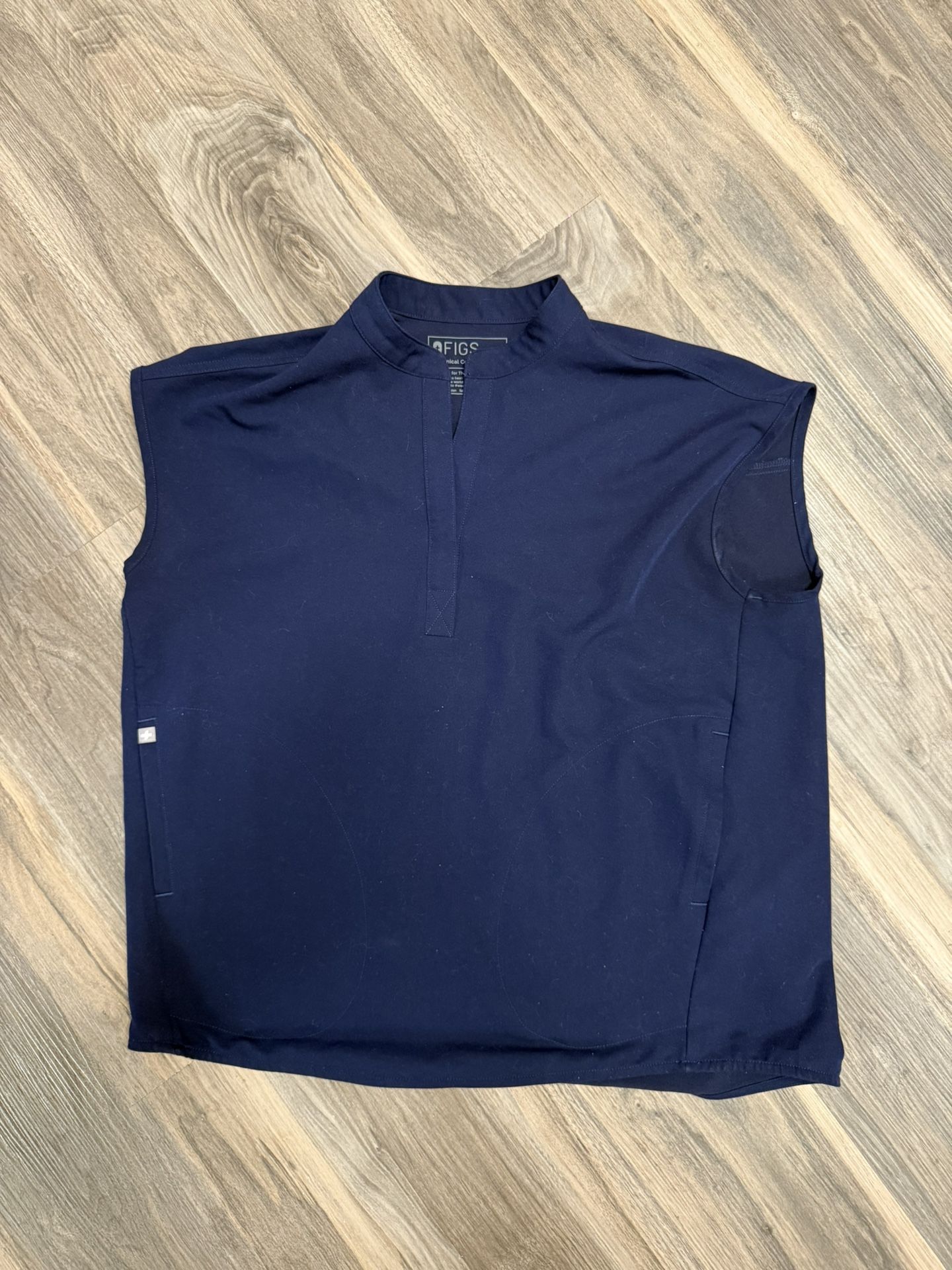 Figs Scrub Top