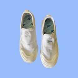 adida nizzia slip on skate shoe