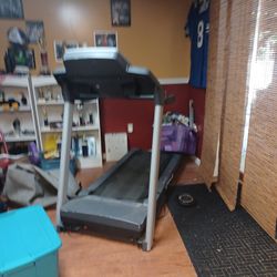Treadmill 