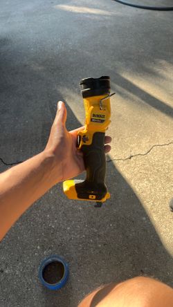 Dewalt Flashlight