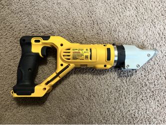 DEWALT 20V MAX Cordless 18-Gauge Swivel Head Shears (Tool Only) DCS494