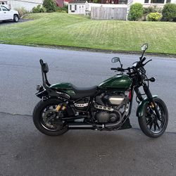 Yamaha Bolt