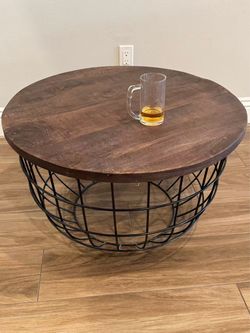 Round table